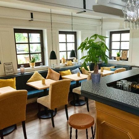 Hotel Kavala Lohmar Bagian luar foto